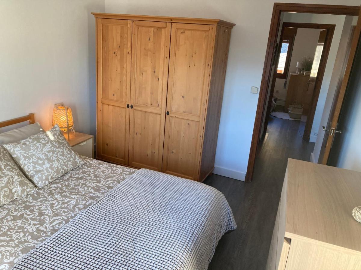 Vistas Unicas A Pirineos, 7-8 Personas!! Tensi Apartment