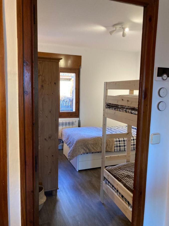Vistas Unicas A Pirineos, 7-8 Personas!! Tensi Apartment
