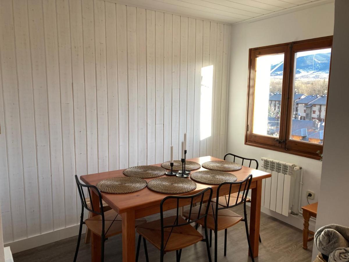 Vistas Unicas A Pirineos, 7-8 Personas!! Tensi Apartment *